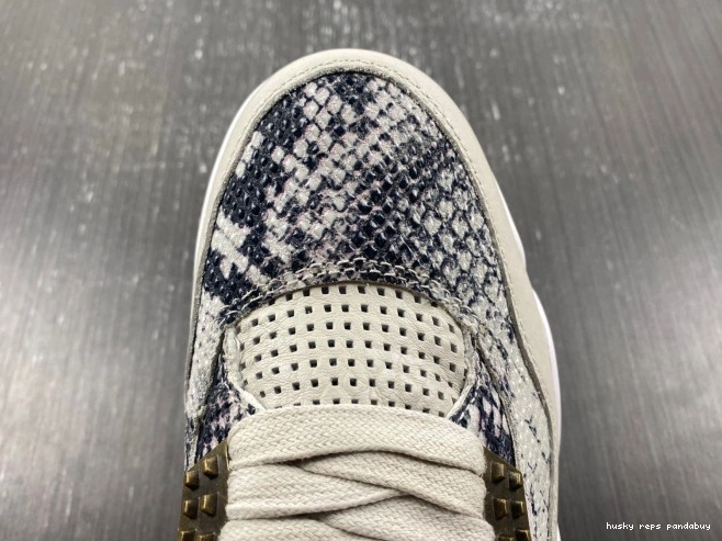 Cheap Husky 4 819139-030 Snakeskin Retro Jordan 0814